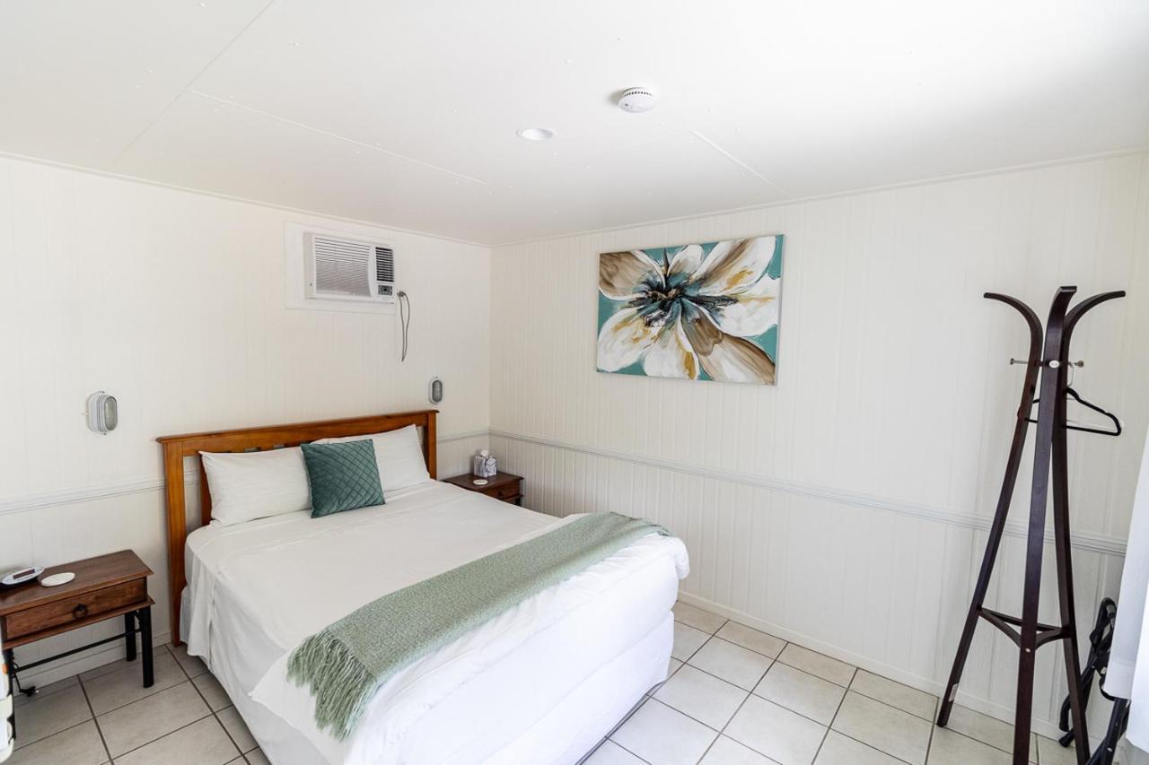 Chillagoe Cabins And Tours 外观 照片